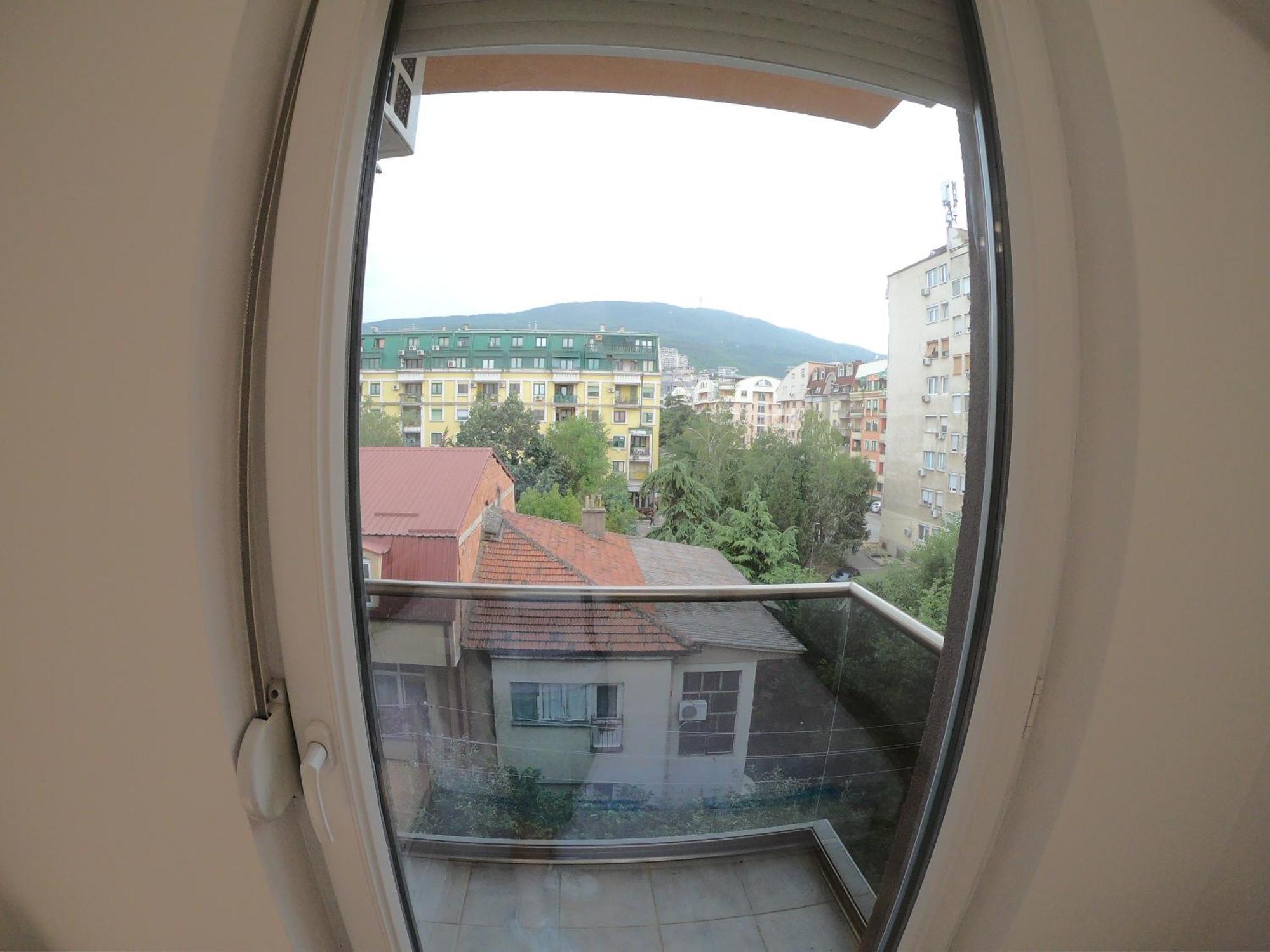 Magnolia Apartment Skopje Buitenkant foto